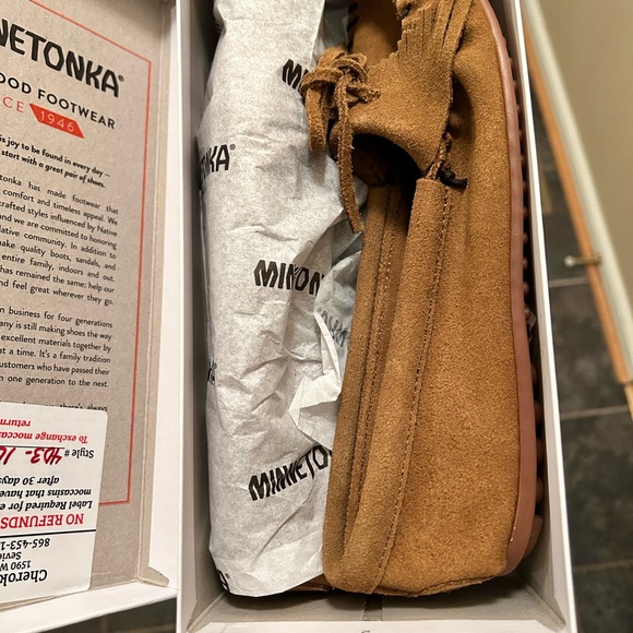 Minnetonka slip on moccasin - Picture 2 of 2